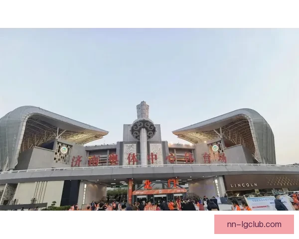 北京国安新赛季套票首日发售即告售罄 球迷热情空前高涨 北京国安新赛季套票首日发售即告售罄 球迷热情空前高涨